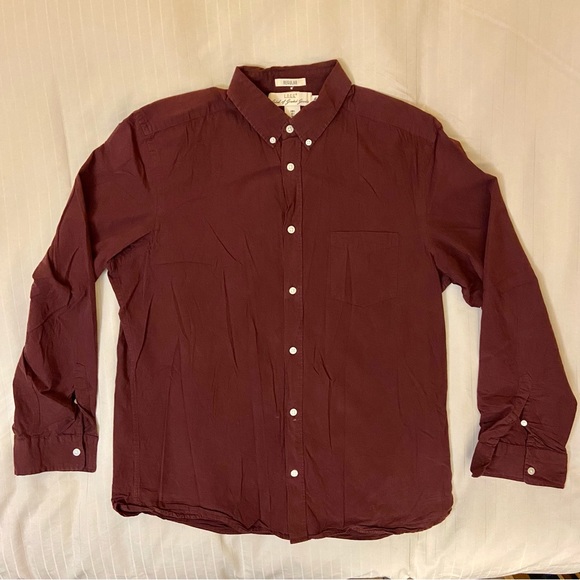 h&m maroon dress shirt Men's Burgundy Relaxed-Fit Linen-Blend Shirt